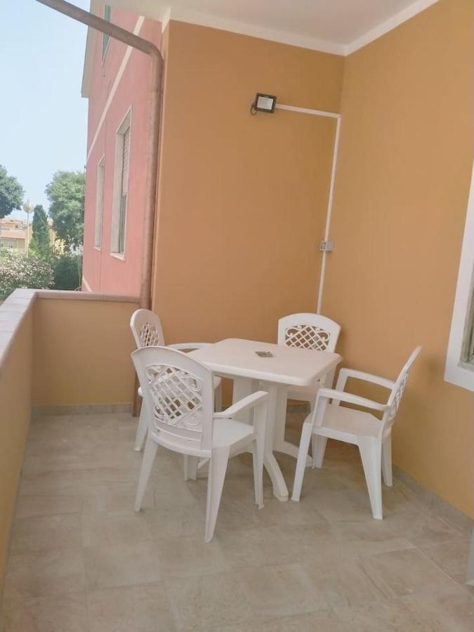 Casa Angela Apartment Porto Torres Exterior photo